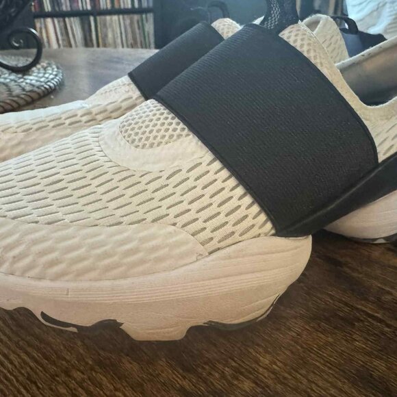 WOMEN SOREL KINETIC™ Impact Strap Women's Sneaker - Picture 3 of 9